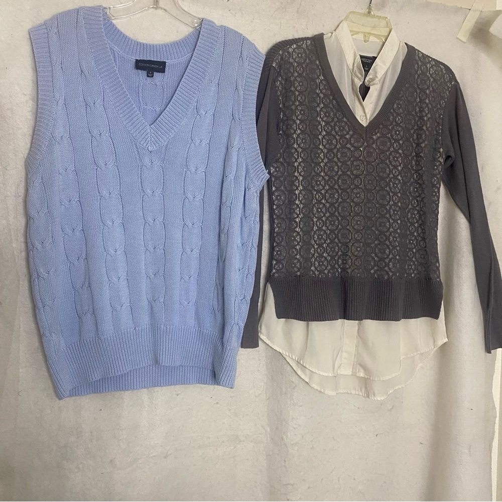 BUNDLE Blue Oversized Cable Knit & Gray Sweater Vests / Juniors Dept.